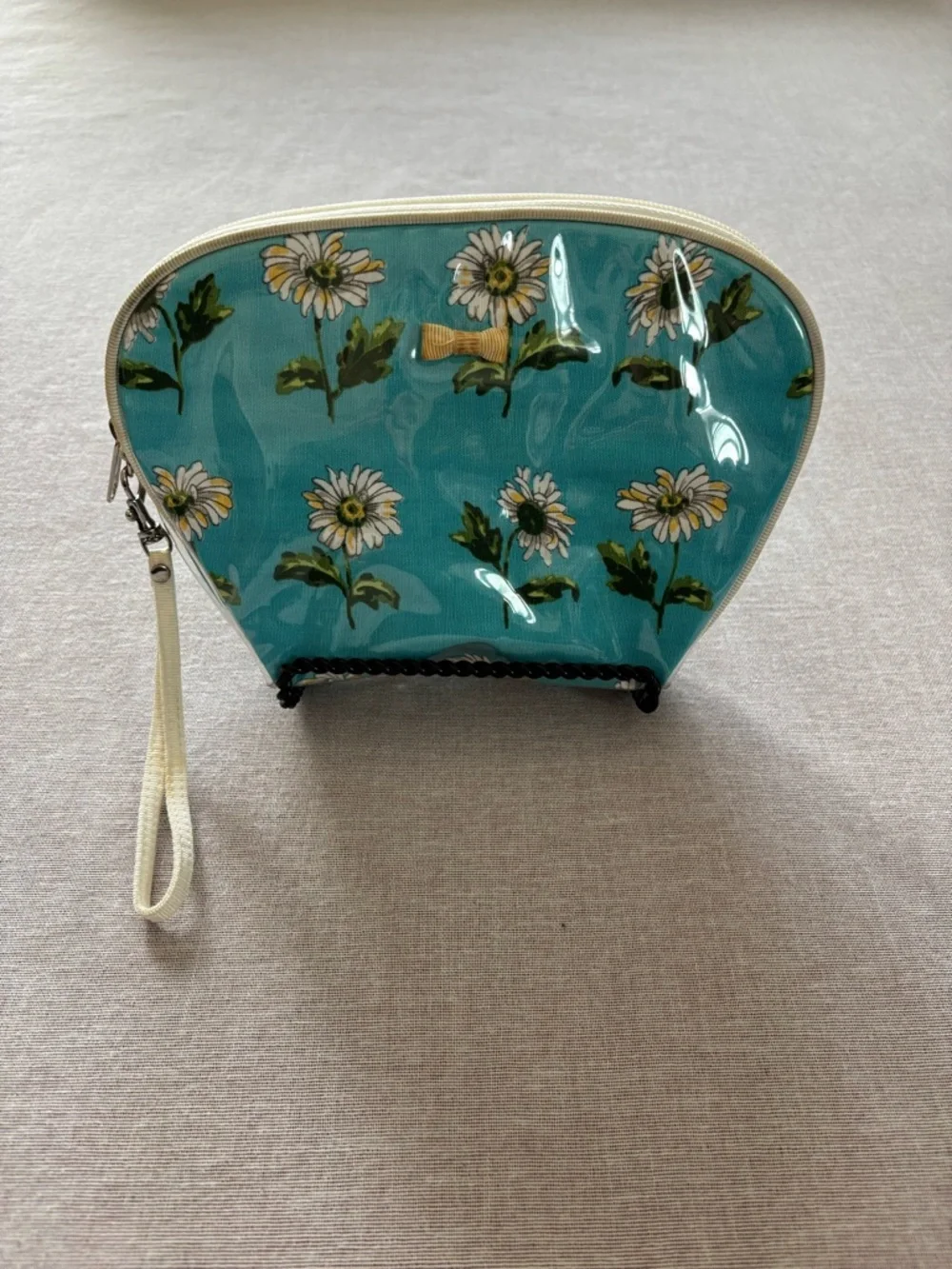 Liz Claiborne blue white